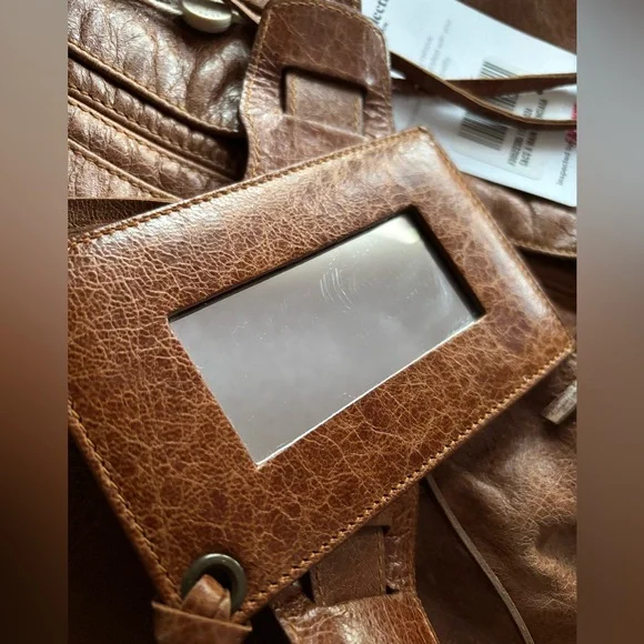 Balenciaga Classic Arena Y2K Leather Tote - Picture 10 of 15